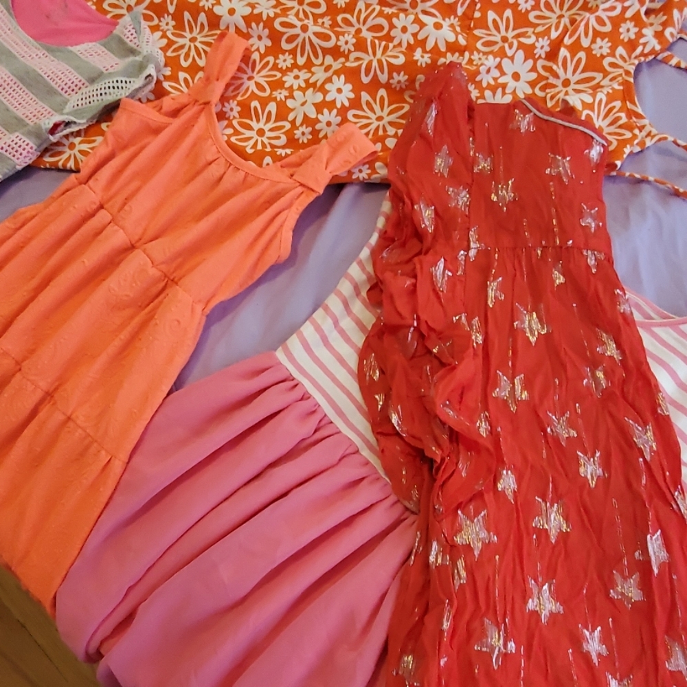dresses - Picture 7 of 8